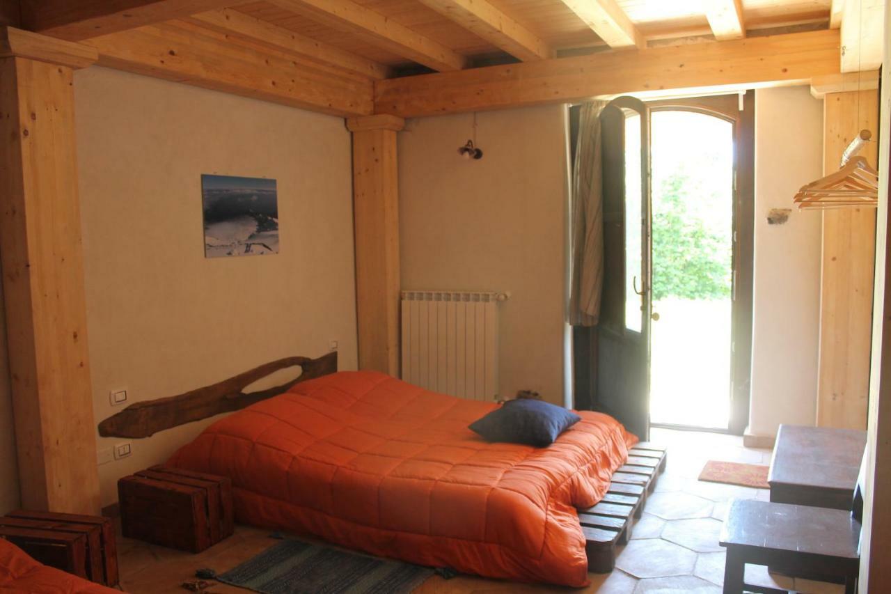 Agriturismo La Caraffara Sull' Etna Puntalazzo Extérieur photo