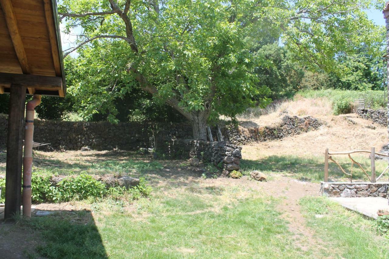 Agriturismo La Caraffara Sull' Etna Puntalazzo Extérieur photo