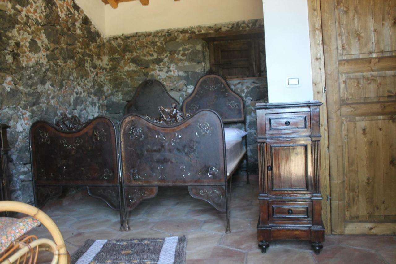 Agriturismo La Caraffara Sull' Etna Puntalazzo Extérieur photo